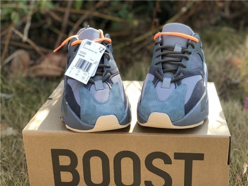 Yeezy Boost 700 V1 Teal Blue