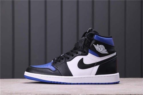 Air Jordan 1 Retro High OG "Royal Toe"
