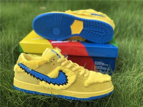SB DUNK LOW "Grateful Dead - Yellow Bear"