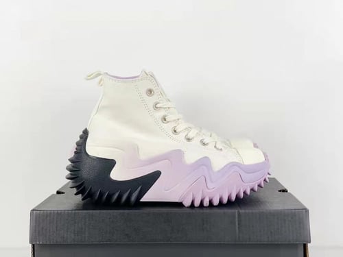 Converse Run Star Motion platform