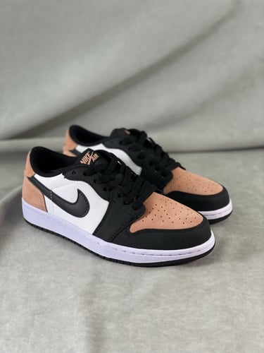 Air Jordan 1 Retro Low OG GS 'Bleached Coral'