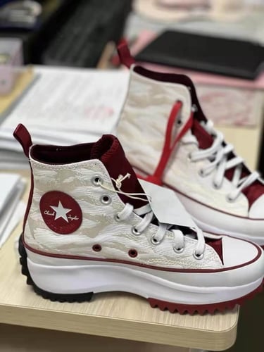 Converse Unisex Run Star Hike Canvas Shoes White/R...