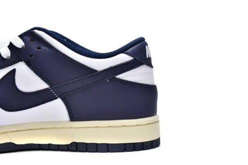 Nike Dunk Low "Vintage Navy"