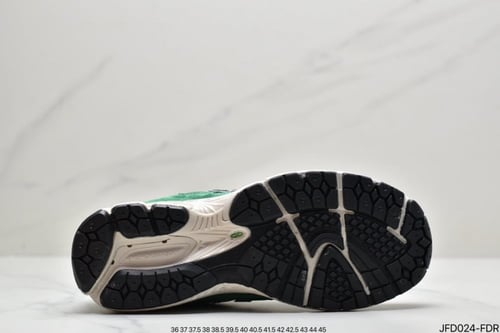 New Balance 2002R 'Suede Pack - Forest Green'