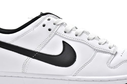 Nike Dunk Low "White/Black"