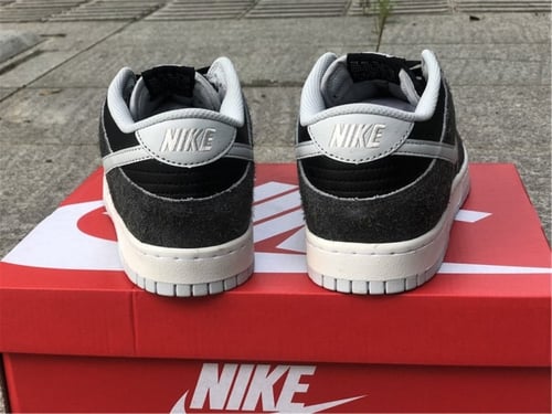 Dunk Low Retro "Animal Pack - Zebra"