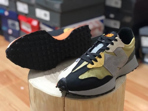 New Balance 327-PB "Golden Poppy"