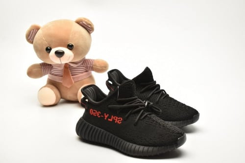 Yeezy Boost 350 V2 'Black Red' Kids اطفال