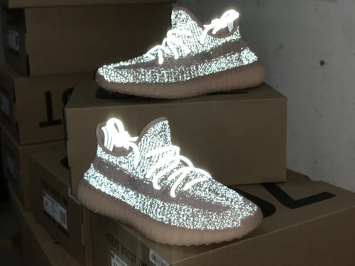 Yeezy Boost 350 V2 'Synth' | سينث عاكس