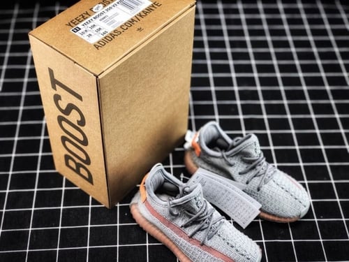 Yeezy Boost 350 V2 'True Form Kids اطفال