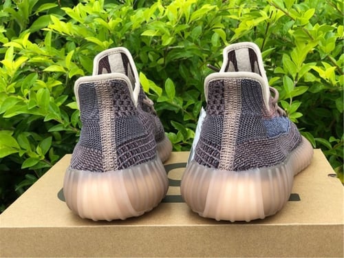 Yeezy Boost 350 V2 'Fade' | فاد