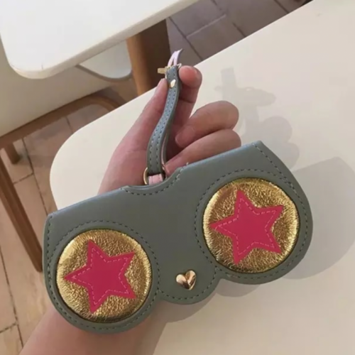 حافظة للنظارة