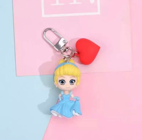 تعليقة مفاتيح بشخصيات كرتونيه