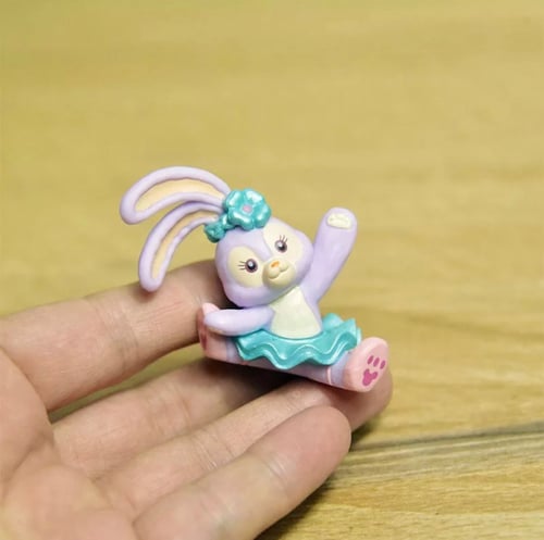 مجسم كرتوني صغير (قطعتين)