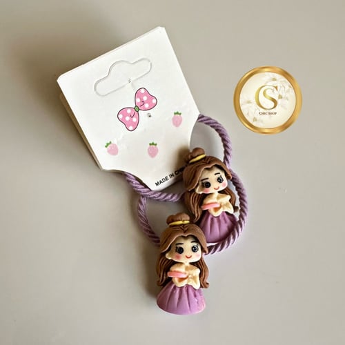 زوج من بكل الاطفال بشخصيات الاميرات