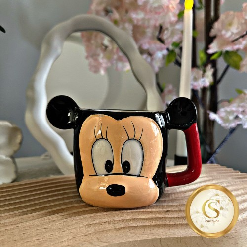 كوب بشخصية كرتونيه