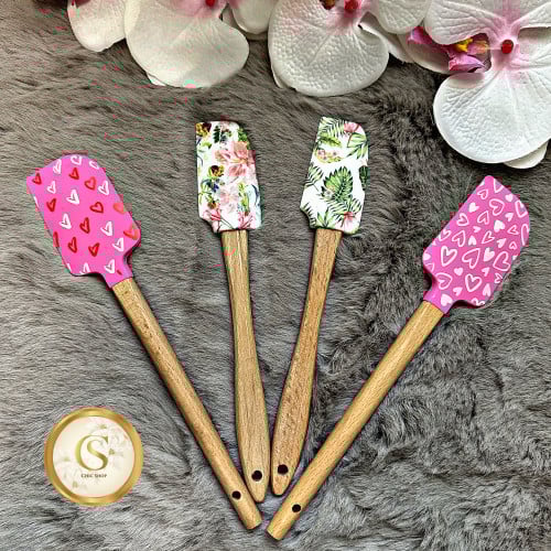 ملعقة سيلكون مع مسكه خشب