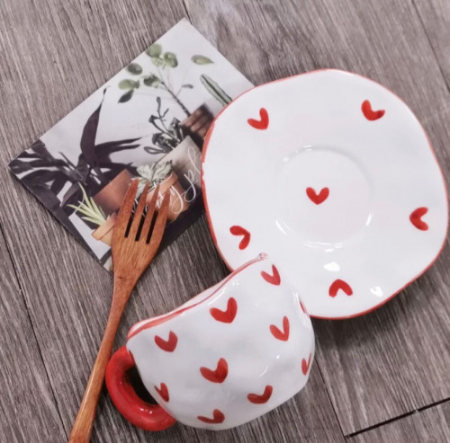 كوب سيراميك قلوب (300مل)