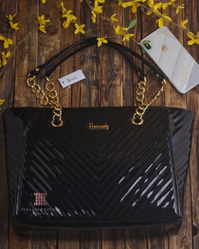 شنطة كتف ماركة هارودز