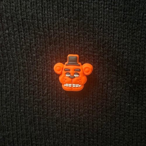 تشارمز فناف