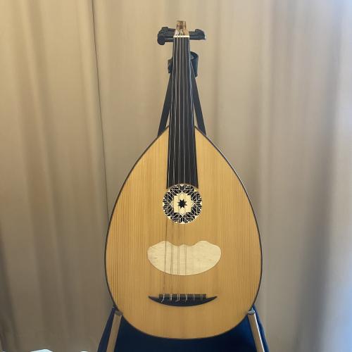 عود نغم الإحترافي بلاك لامبا