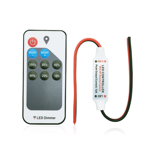 ريموت تحكم بالإضاءة