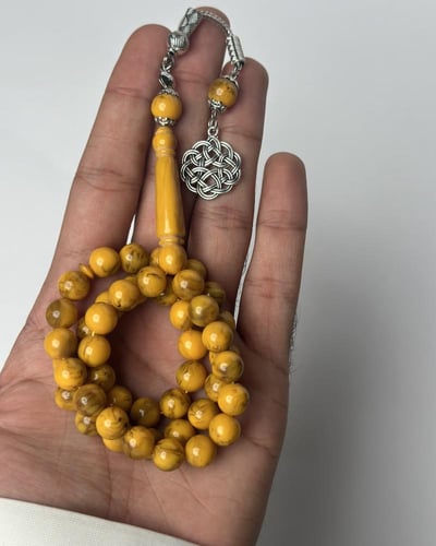 مسباح بكلايت أصفر عروق