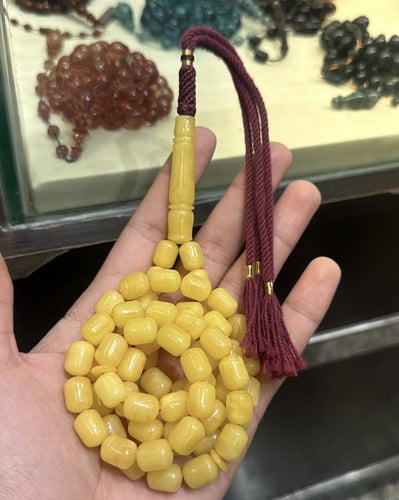 مسباح كهرمان قديم