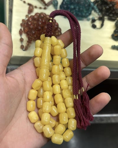 مسباح كهرمان قديم