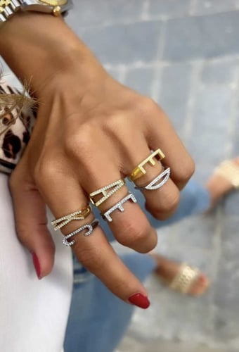 خاتم الحروف الانجليزي