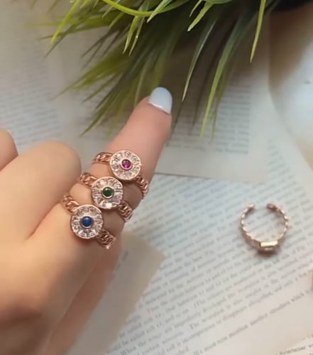 خاتم جنزير حجر اخضر