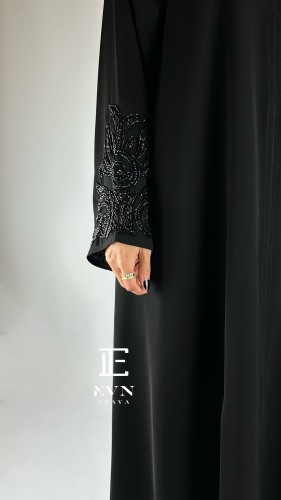 عباية كلوش شك اسود اكمام " كوليكشن العيد " EN115