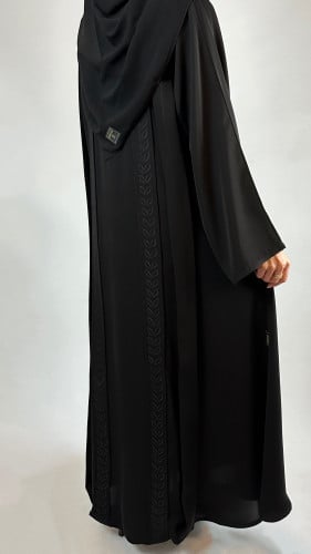 عباية - تطريز امام / خلف اسود - EN24
