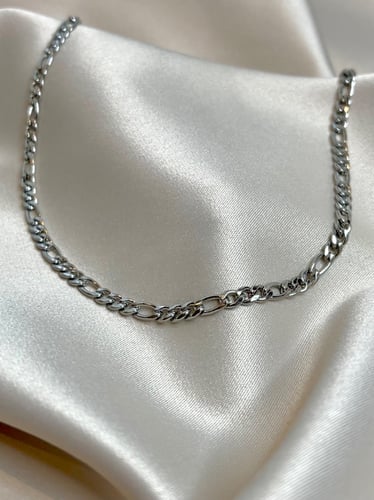 سلسلة جنزير فضي