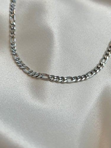 سلسلة جنزير فضي