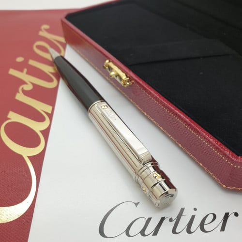 قلم ماركة كارتير لونين فضي وـسود