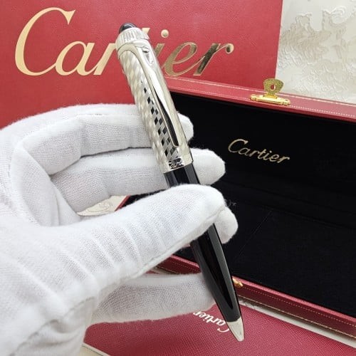 قلم ماركة كارتير