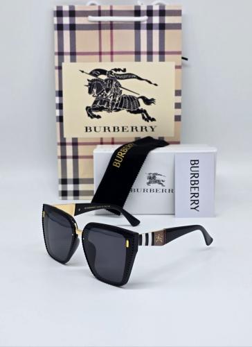 نضارة نسائية - يربري Burberry