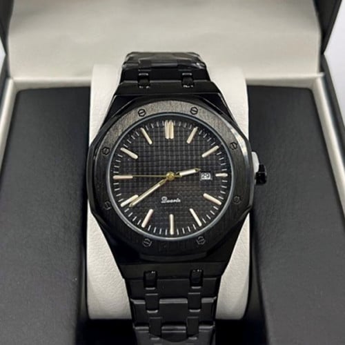 ساعة ماركة كومو تصميم كارتير