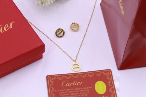 سلسال مع حلق ماركة - كارتيير