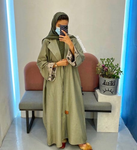 عباية زخرف