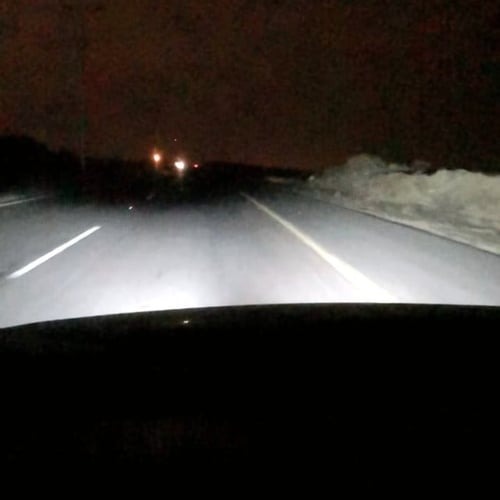 طقم انوار ليد النور الواطي H7