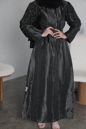 عباية اورقنزا بالشك