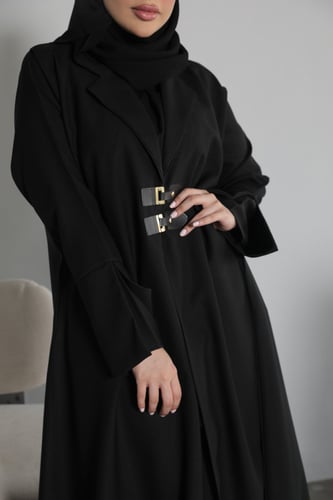 عباية بأقفال الجلد - اسود