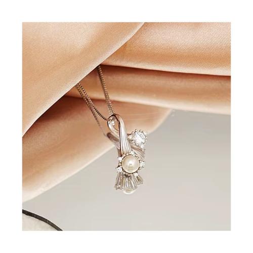 قلادة داليدا