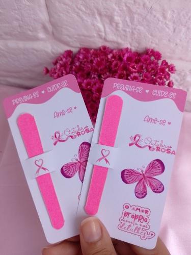 توزيعات مبرد مع كرت ثيم سرطان الثدي