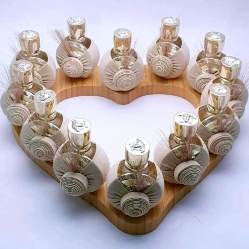 مجموعه (12) تنسيق عطر فرزاتسي حسب الطلب مع كتابة ل...