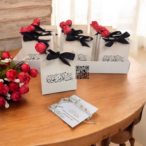 توزيعات العيد مجهزه 15 توزيعة مع البوكس