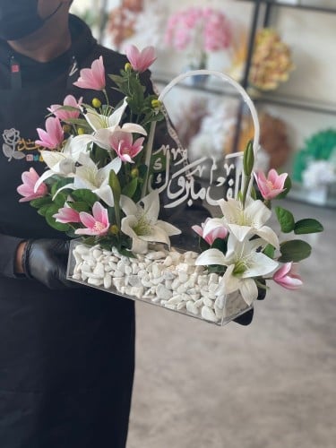 ستاند اكريليك بتنسيق ورد مقاس 30 ، 35 سم