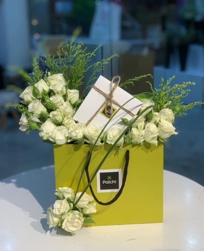 ورد وشوكليت باتشي